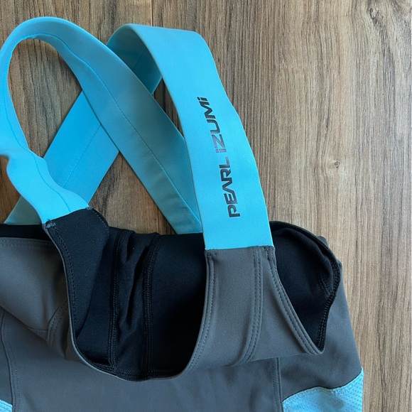 Pearl Izumi athletic top - Picture 2 of 5